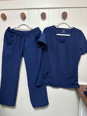 WonderWink Navy Scrub Top & Pants Set - Women's Comfort Fit